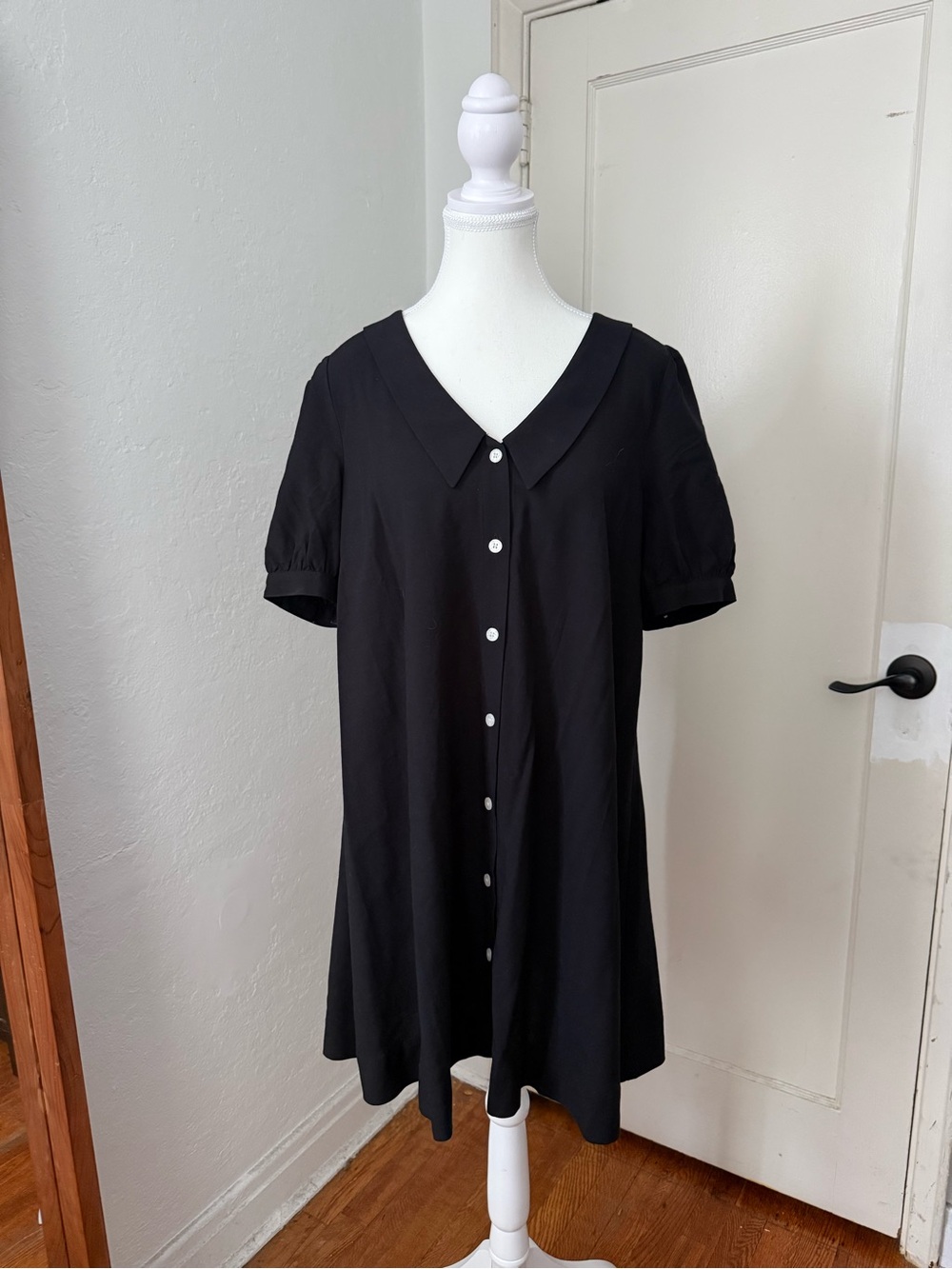 Loft Black Button-Front Short Sleeve Dress with Peter Pan Collar
